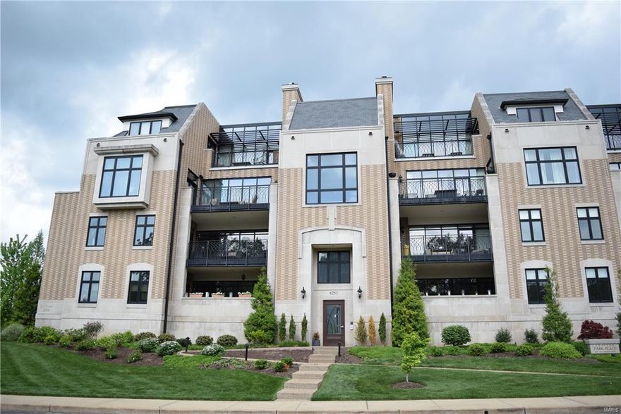 Spacious & elegant and located in the preeminent building in Clayton, this gorgeous 2nd floor condo has been so gently lived in that you'll think it's brand new.  The 3 bedroom, 2.5 bathroom, 2500sf unit comes equipped with a private patio that overlooks Shaw Park & Downtown Clayton, 2 private and secured garage parking spots, huge extra storage, newly completely renovated master bathroom, and an end-unit positioning allowing for an abundance of south and west sunlight.  Luxury chef's kitchen with Wolf oven/stove, wood floors, Jack & Jill bathroom, plantation shutters and one of the best floorplans in the building make this unit truly one of kind. Location: Corner Location