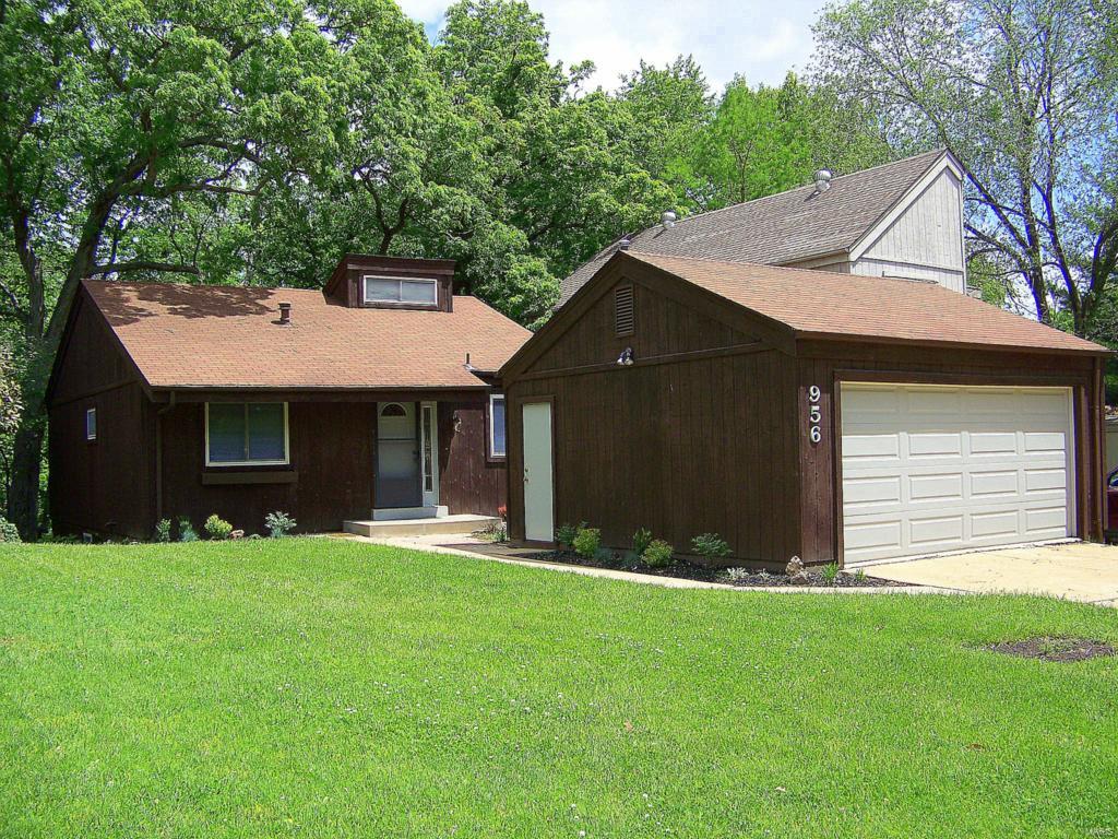 Country Lane Woods II - Residential Lease