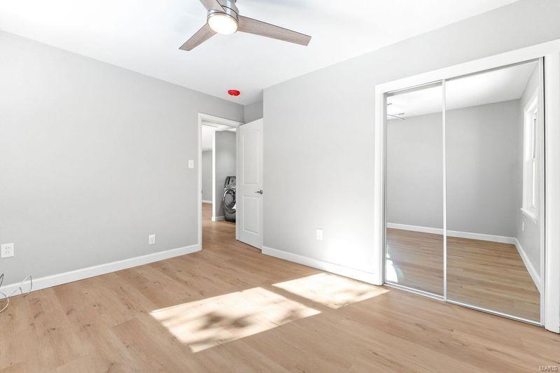 St Louis, Missouri 63119, United States, 3 Bedrooms Bedrooms, ,2 BathroomsBathrooms,Residential,Pending,16252