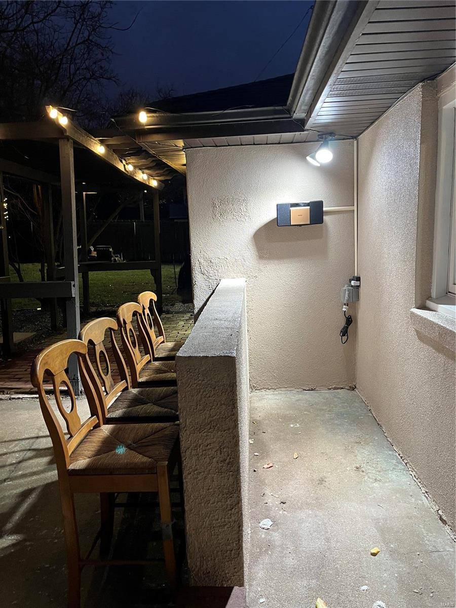 St Louis, Missouri 63119, United States, 3 Bedrooms Bedrooms, ,2 BathroomsBathrooms,Residential,Pending,16252