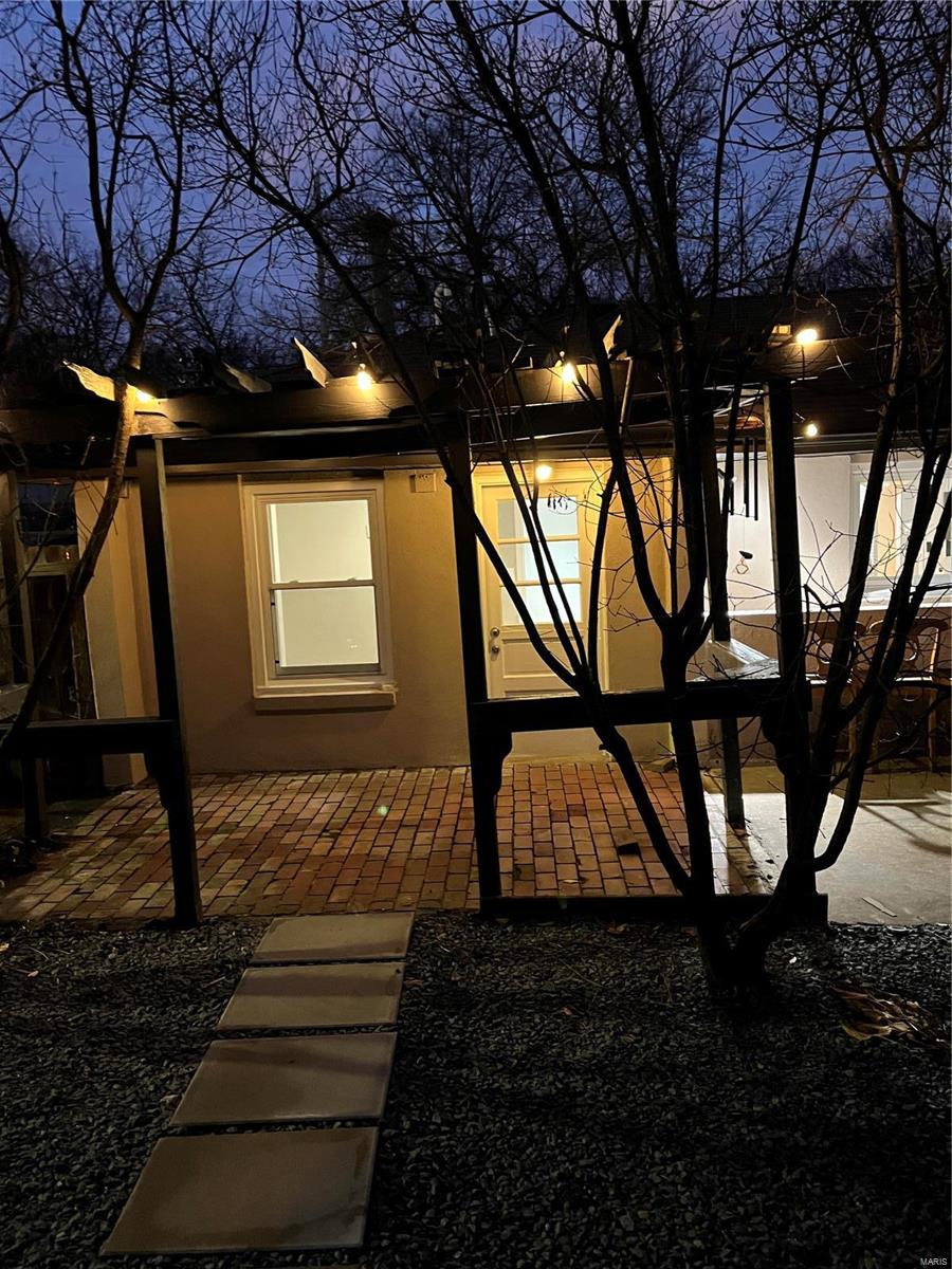 St Louis, Missouri 63119, United States, 3 Bedrooms Bedrooms, ,2 BathroomsBathrooms,Residential,Pending,16252