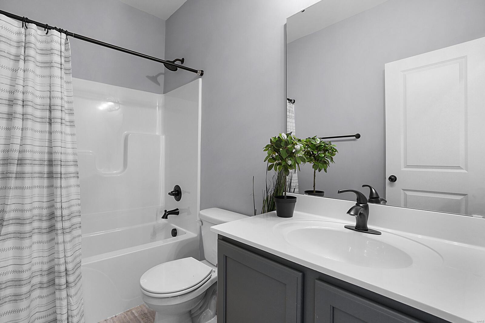 100 Fiddler's Close 100 STB