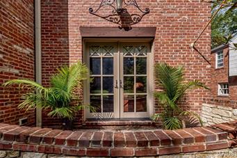 Wydown Forest - Residential