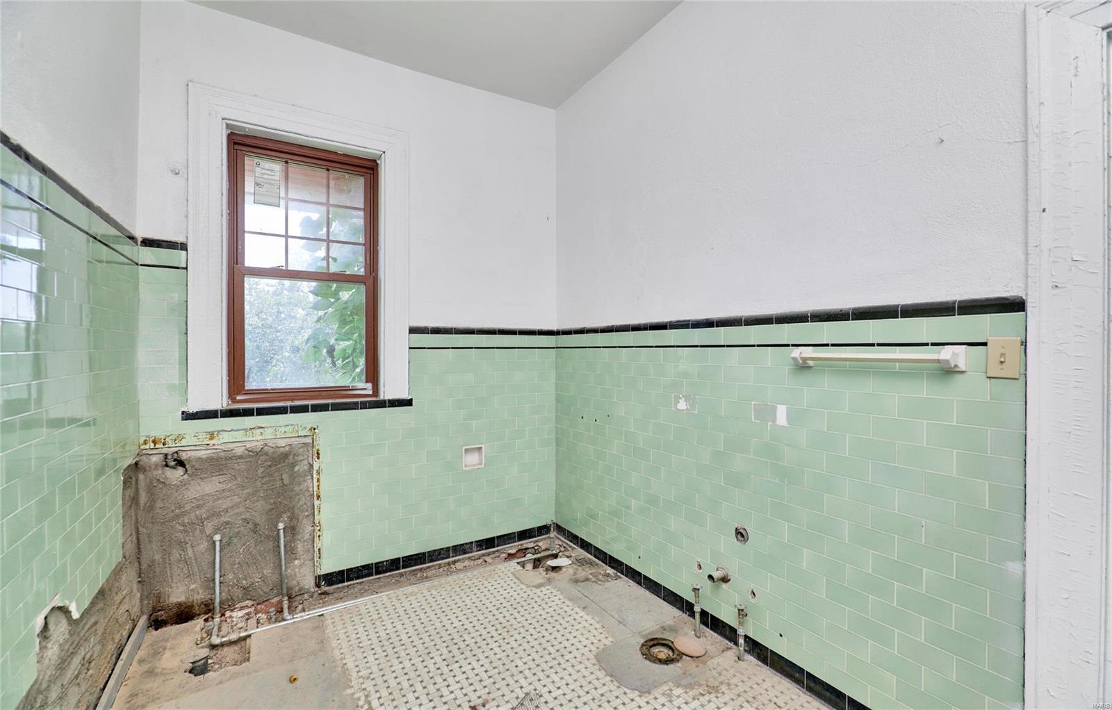 Normandy Athletic Club - Commercial Sale