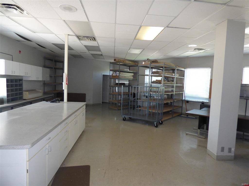 Brown Campus 15 - Commercial Sale