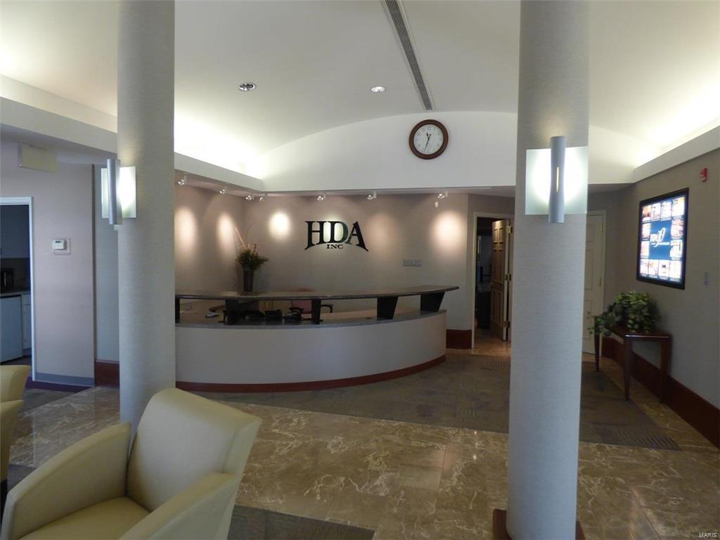 Brown Campus 15 - Commercial Sale