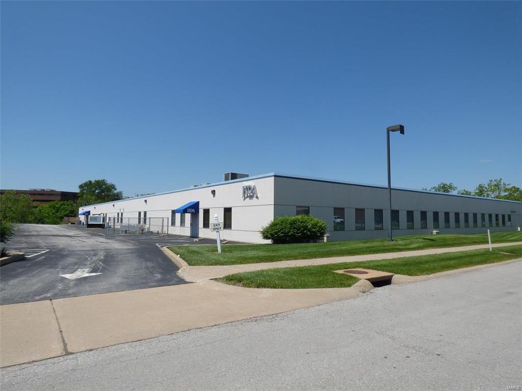 Brown Campus 15 - Commercial Sale