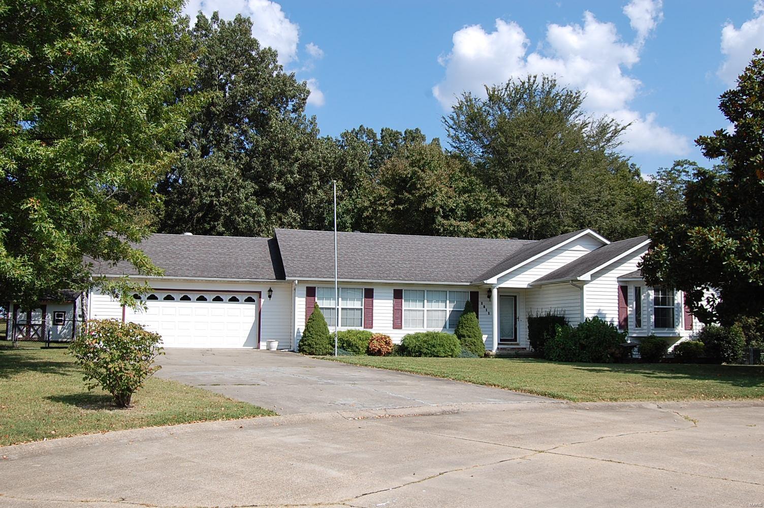 Whispering Cedars - Residential