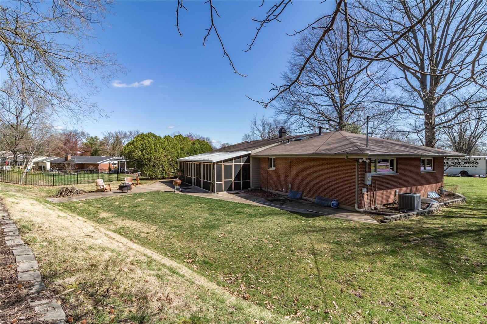 Gralee Acres - Residential