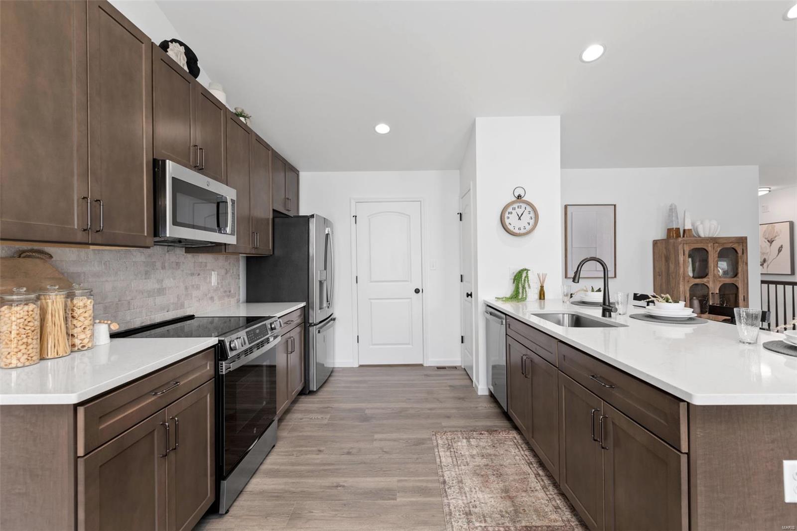 Parkview Manors - Residential