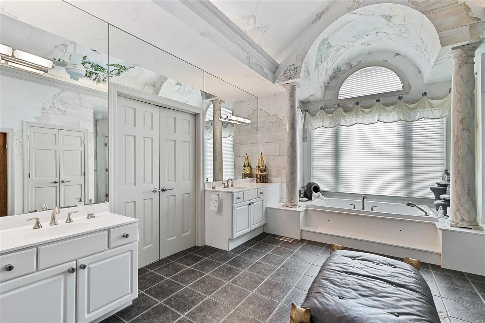 Summit At Wildhorse The - Residential