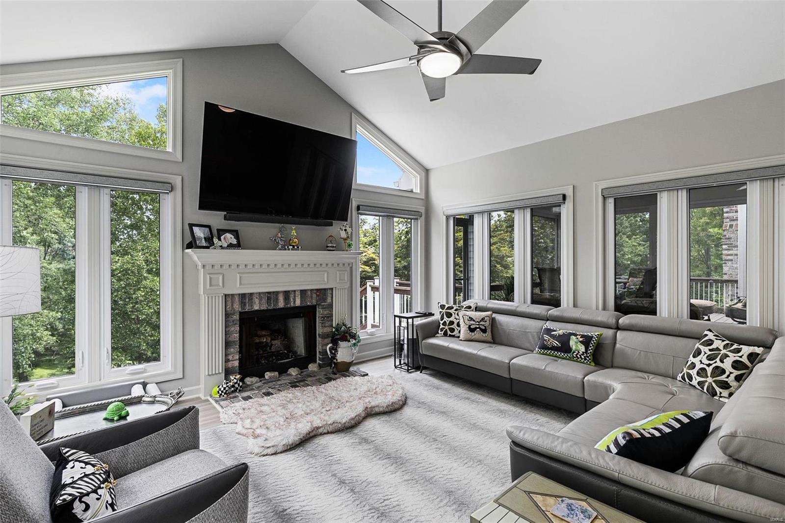 Summit At Wildhorse The - Residential