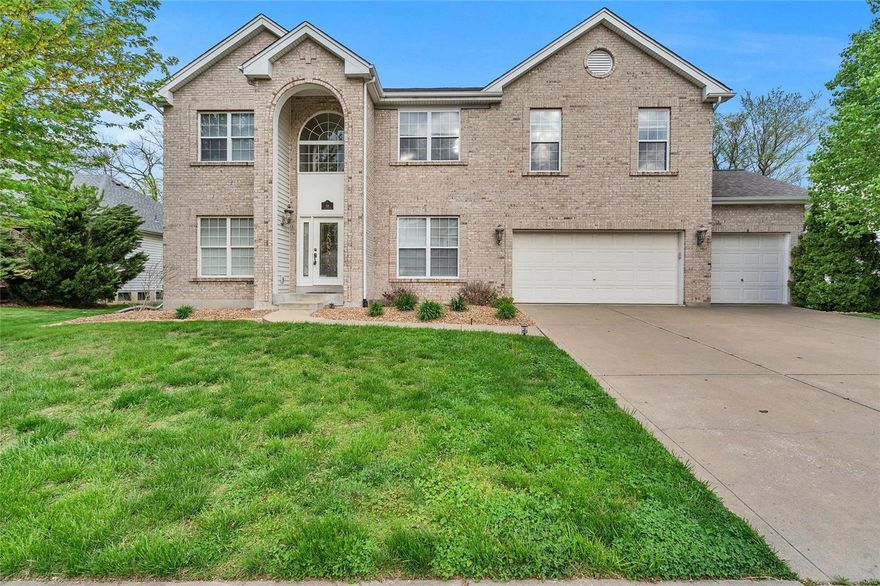 Fantastic 4 bedroom 2 story home with over 3000 sq. ft of living space in the Francis Howell School District! Walking up to the home notice the spacious 3 car garage and beautiful brick façade. Entering the home you are greeted with a spacious living room and dining room. Entryway opens up to a spacious Great Room with gas fireplace. Great room flows to spacious kitchen and breakfast room. Kitchen offers large center island, custom cabinetry, and ample counterspace. Breakfast room provides access to large level lot and patio. Upstairs find a large loft that makes a great family room. Master suite is spacious with double sink, sep tub/shower and large WI closets. Secondary bedrooms are large as well. All of this located just minutes from the Page Ext and in the sought after Francis Howell School District. Additional Rooms: Mud Room