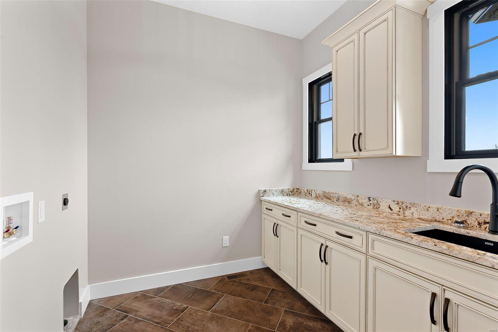 Stonebriar Estates - Residential