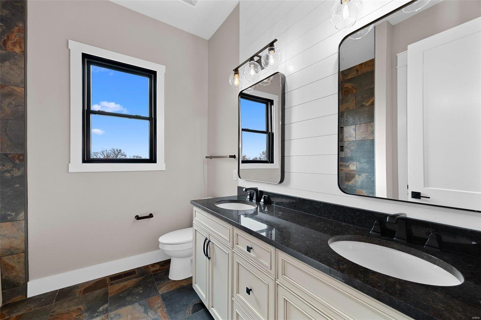 Stonebriar Estates - Residential