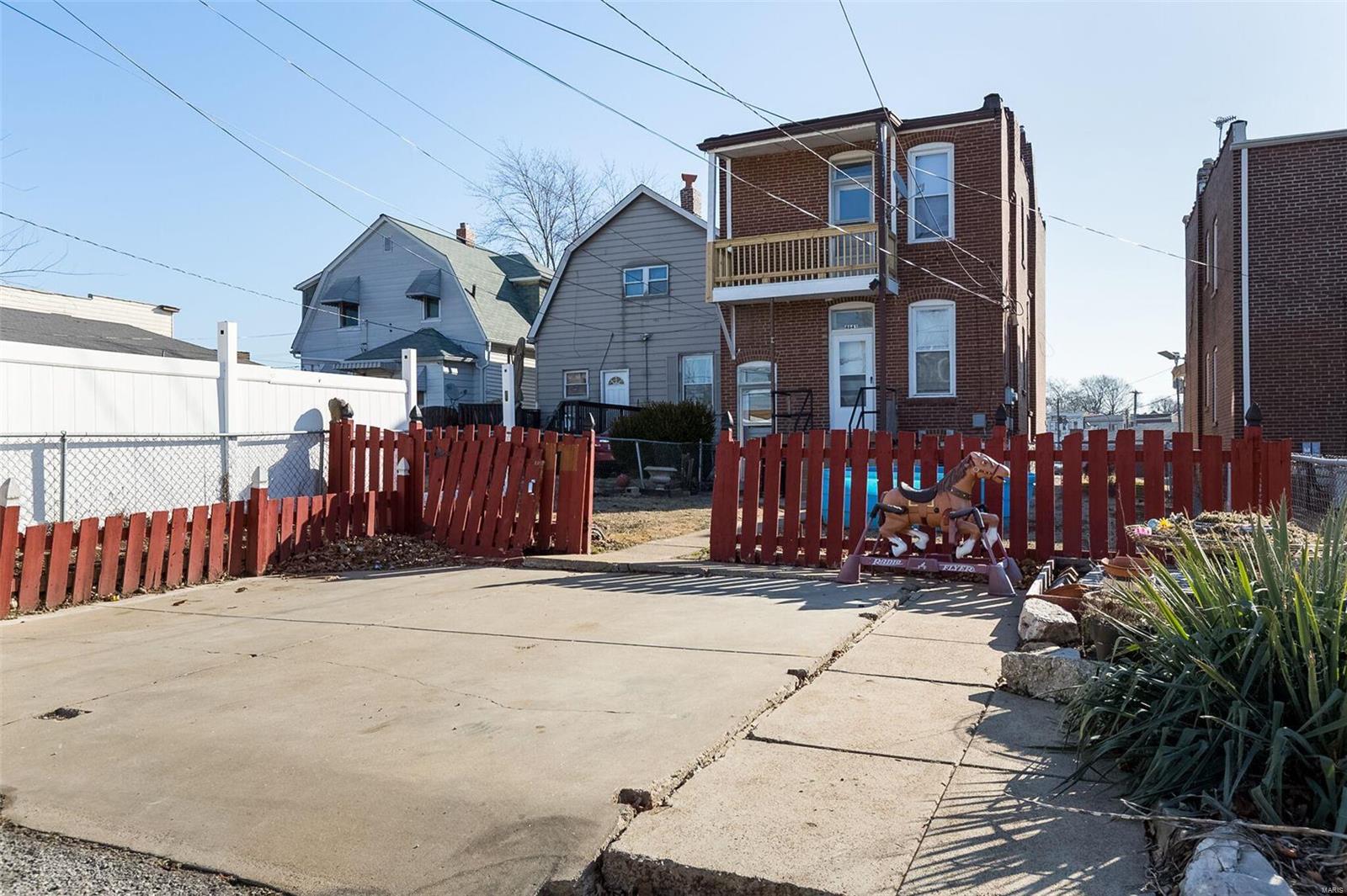 Bevo Ellenwood Park 2nd Addn. - Residential