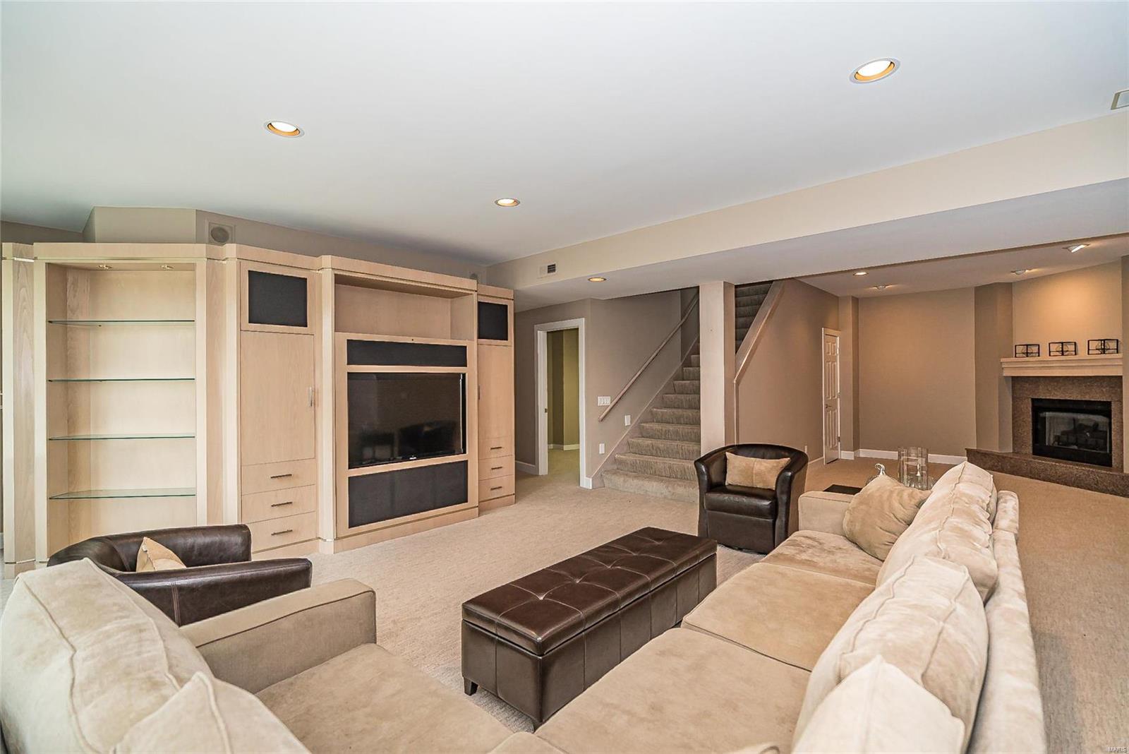 Wildhorse Spring Farm - Residential