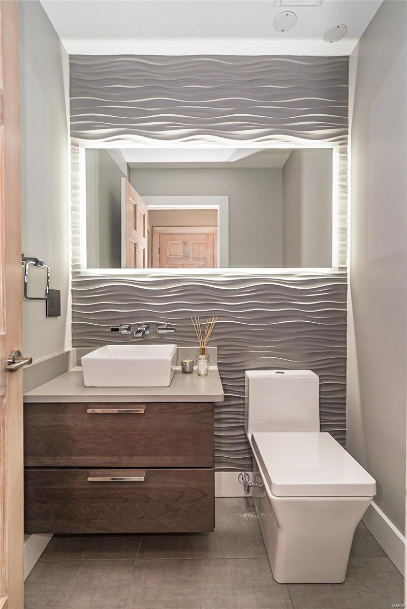 Wildhorse Spring Farm - Residential