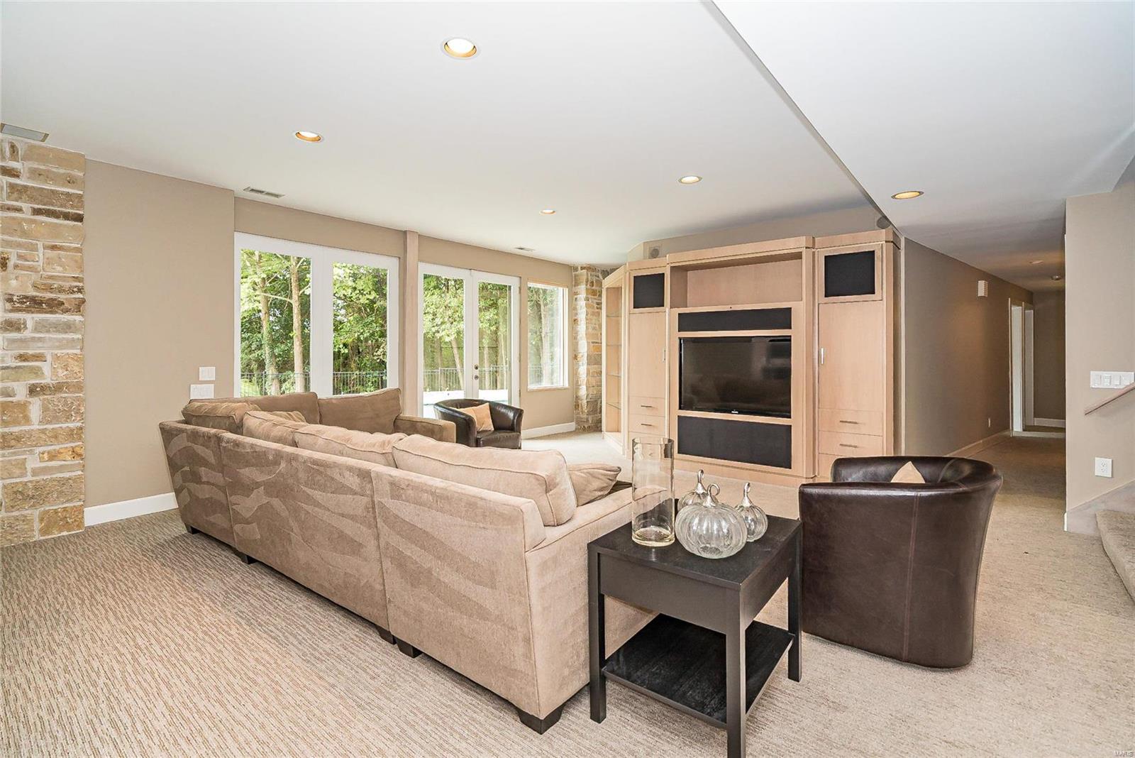 Wildhorse Spring Farm - Residential