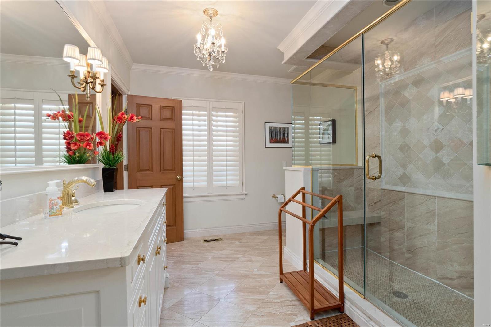 East Ladue Lane - Residential