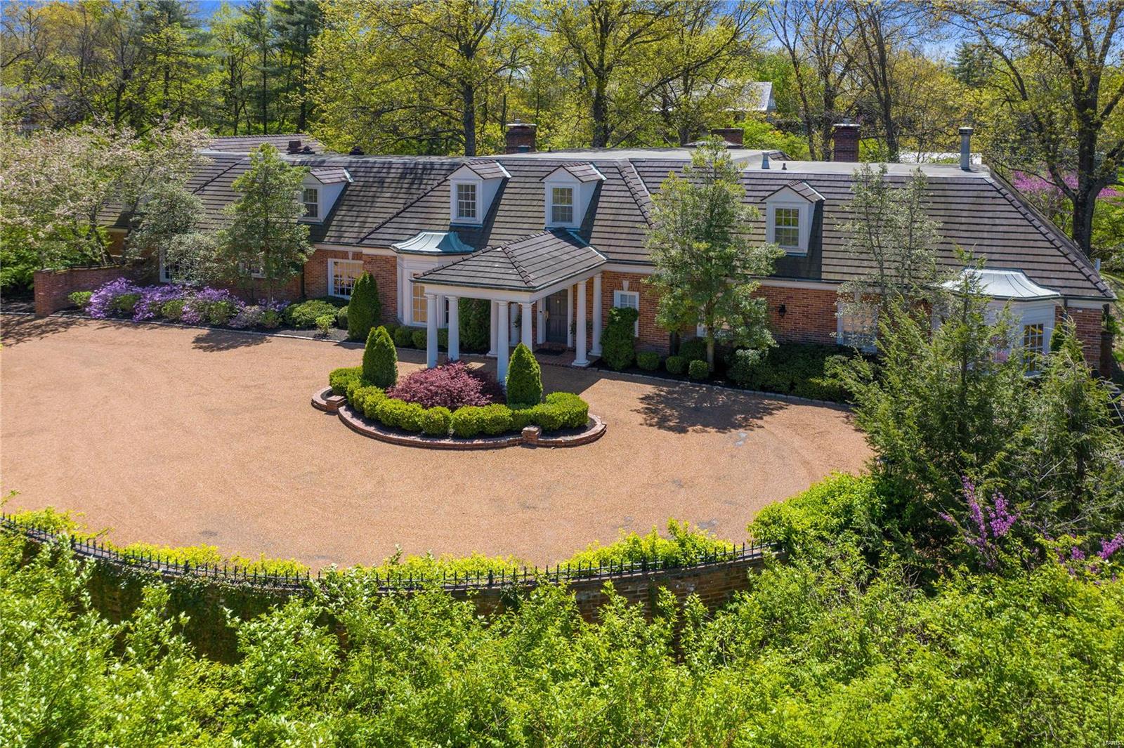 East Ladue Lane - Residential