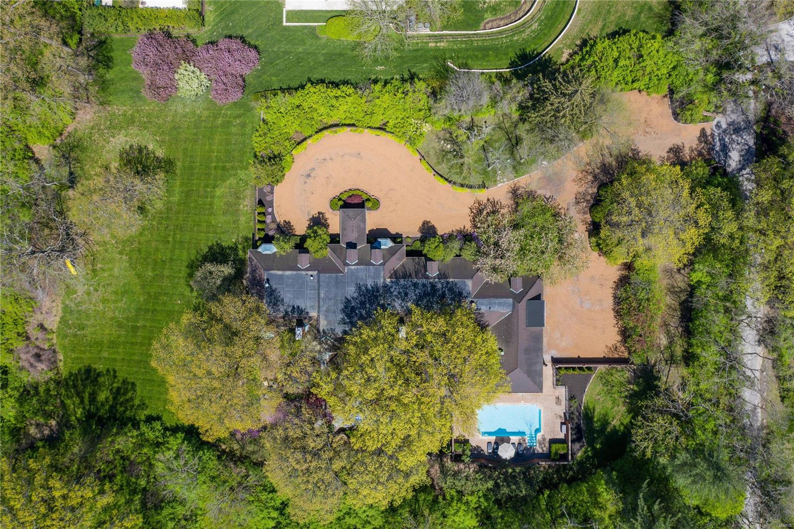 East Ladue Lane - Residential