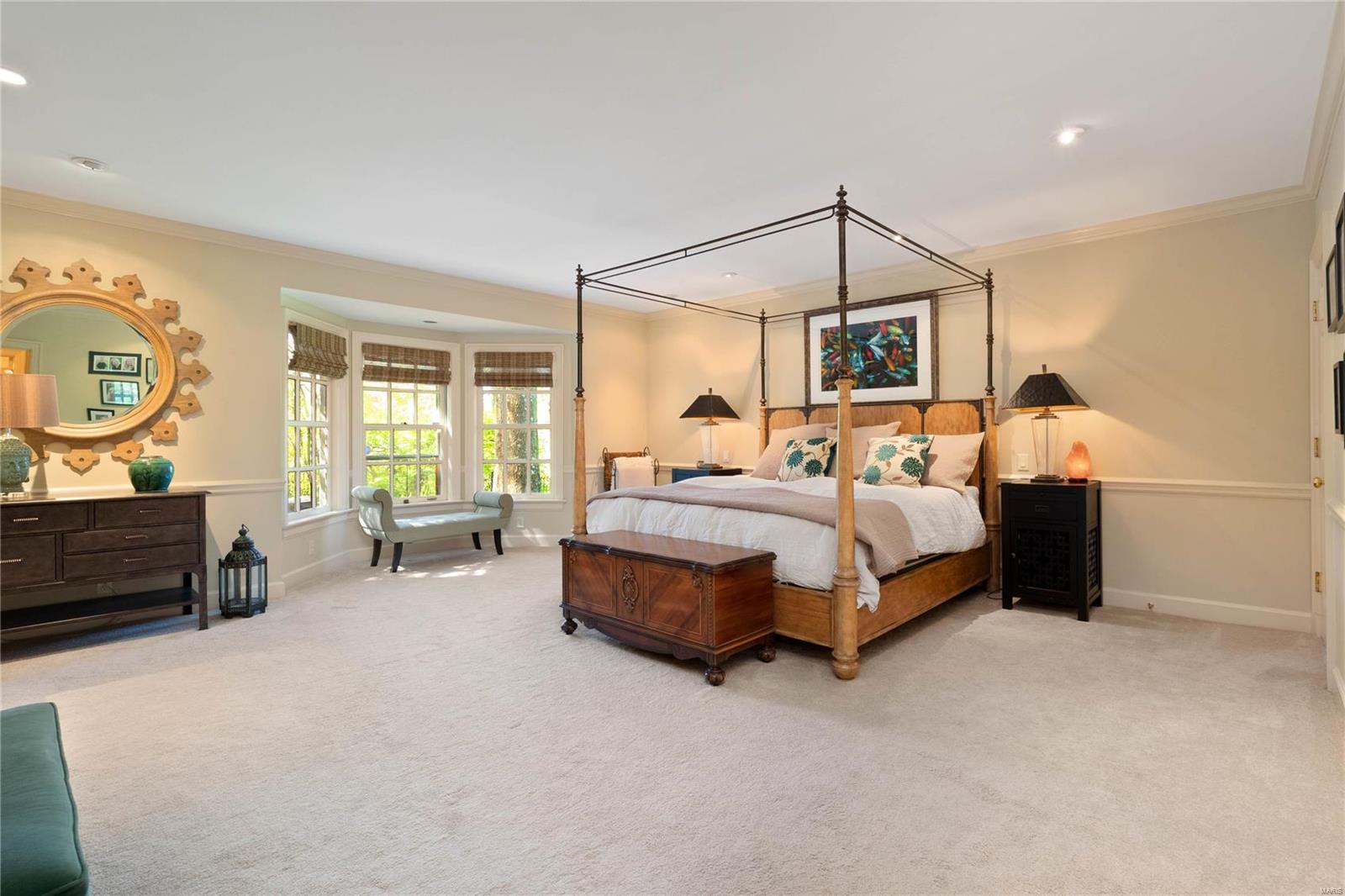 East Ladue Lane - Residential