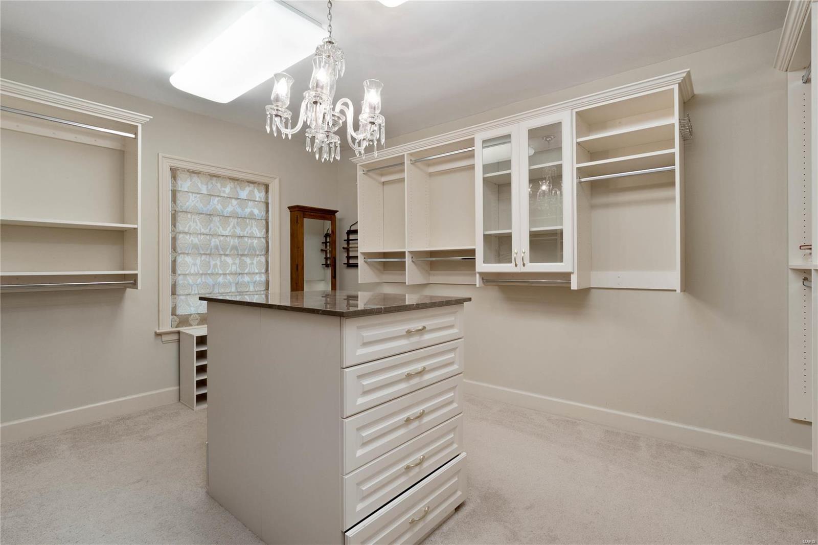 East Ladue Lane - Residential