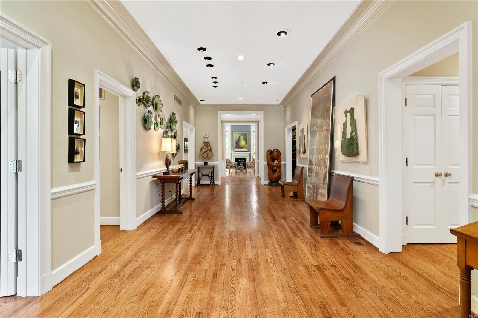 East Ladue Lane - Residential