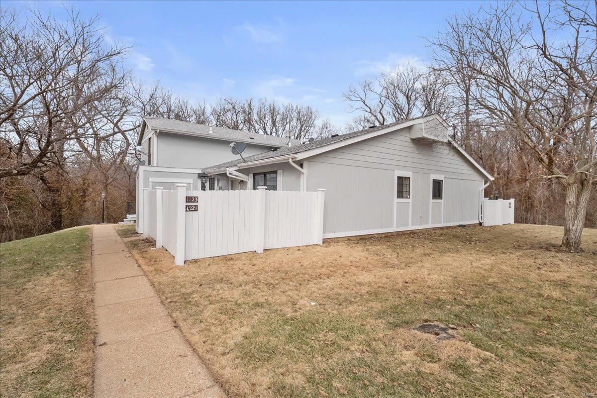 Sugartree 12 - Residential