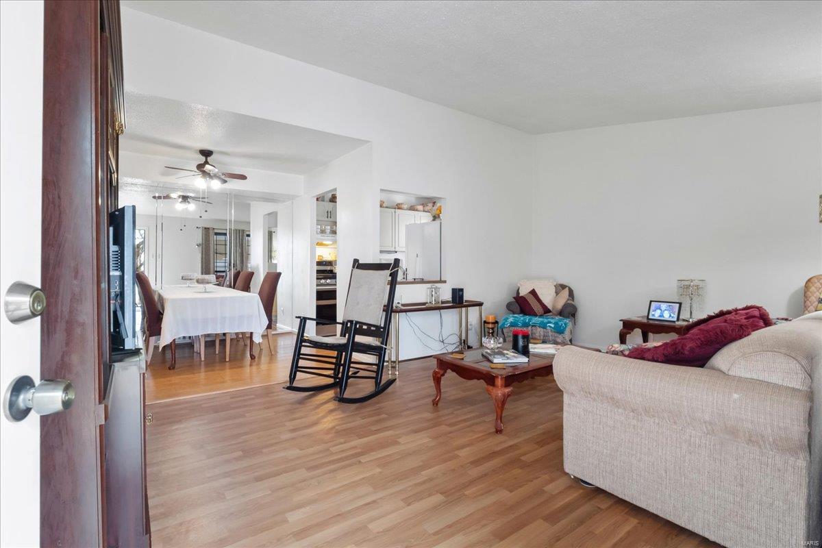 Sugartree 12 - Residential