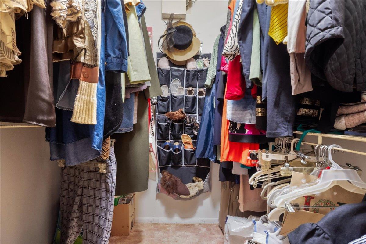 Sugartree 12 - Residential