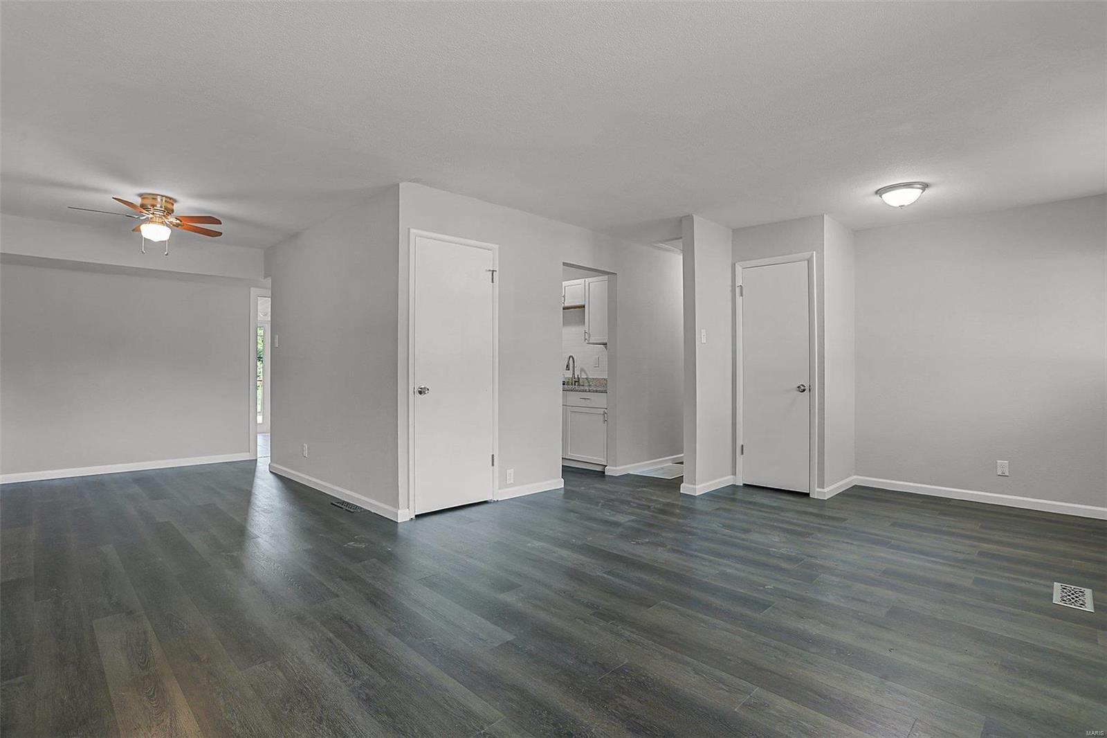 Glasgow Village - Residential