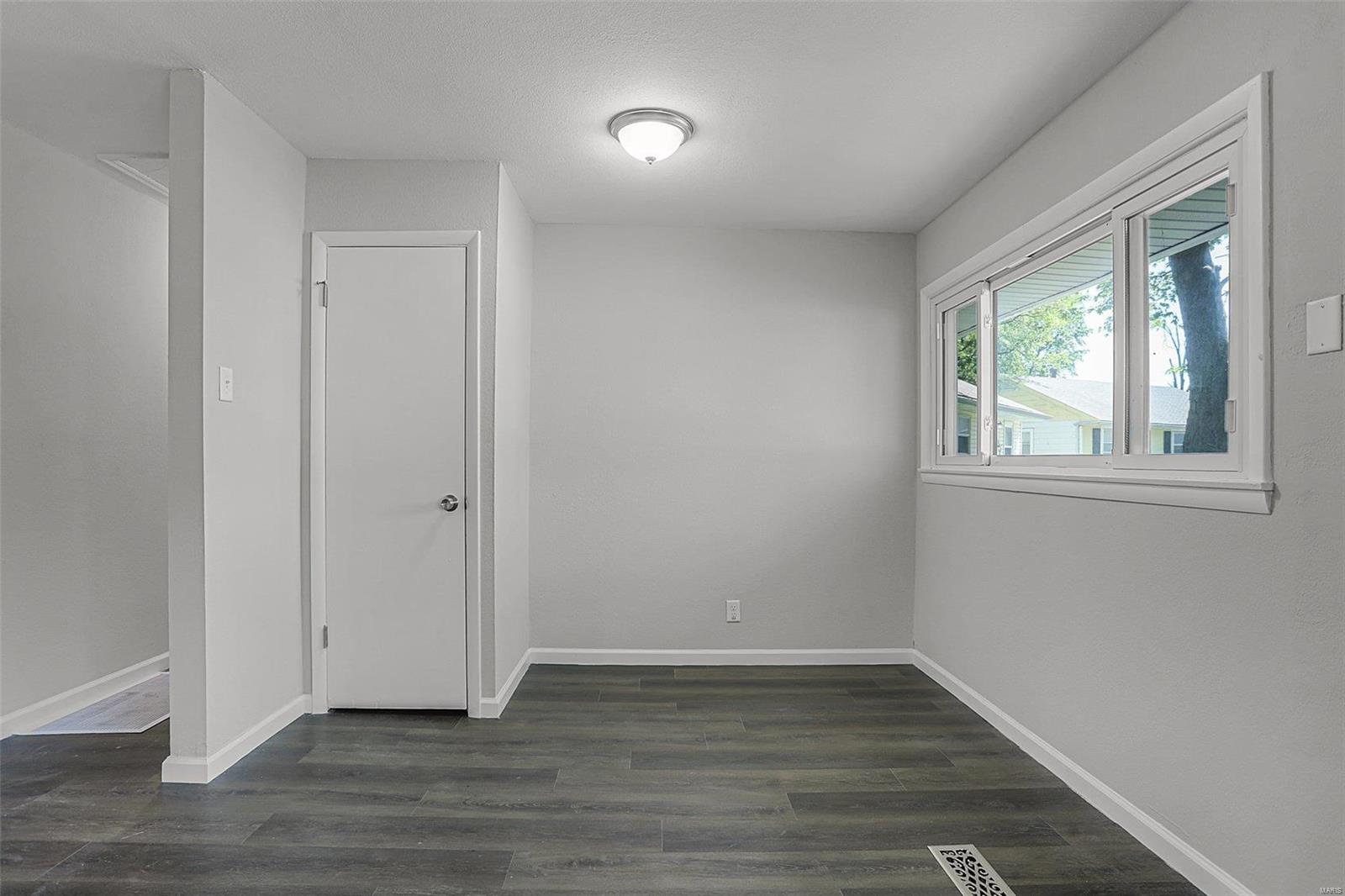 Glasgow Village - Residential