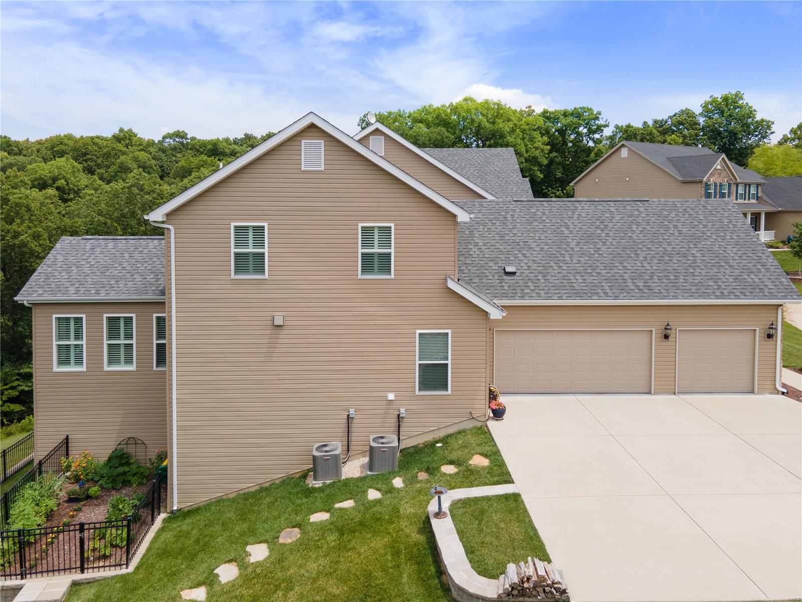 Homestead Estates At Wildwood - Residential