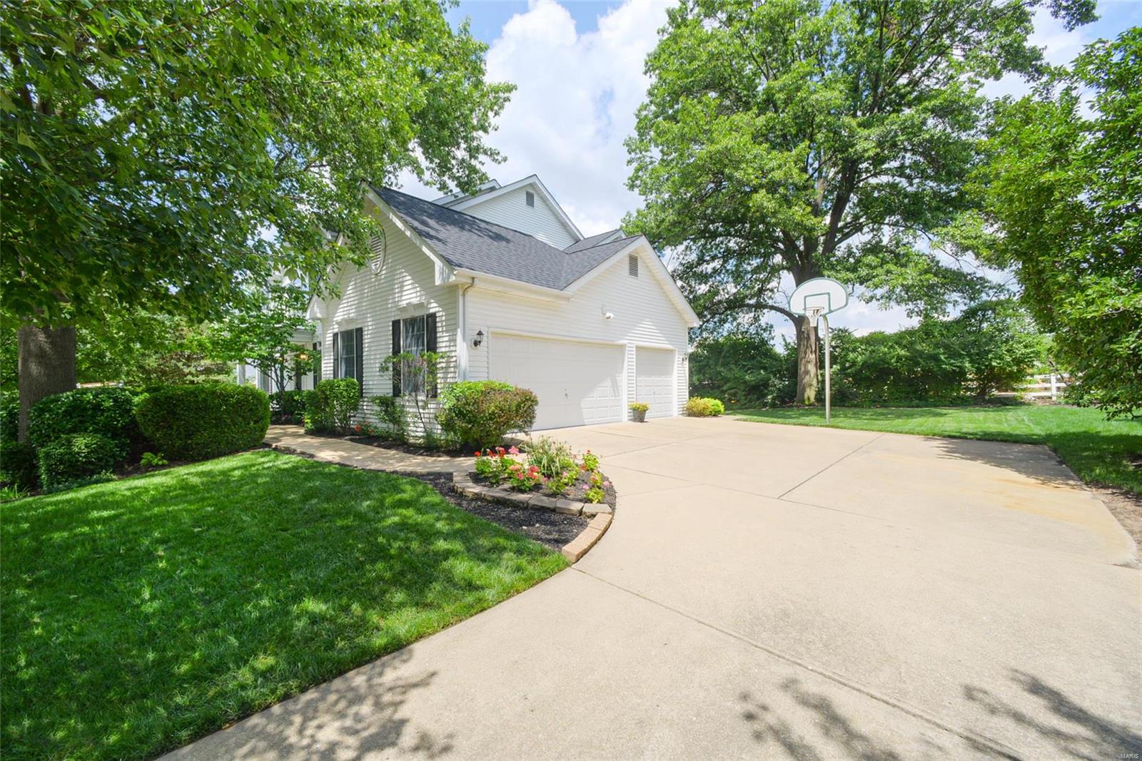 Countryside In Des Peres - Residential