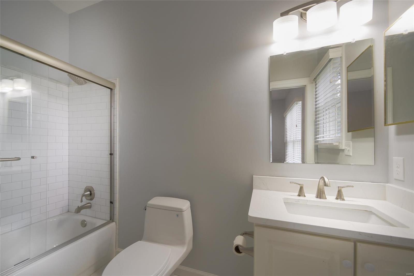 Countryside In Des Peres - Residential