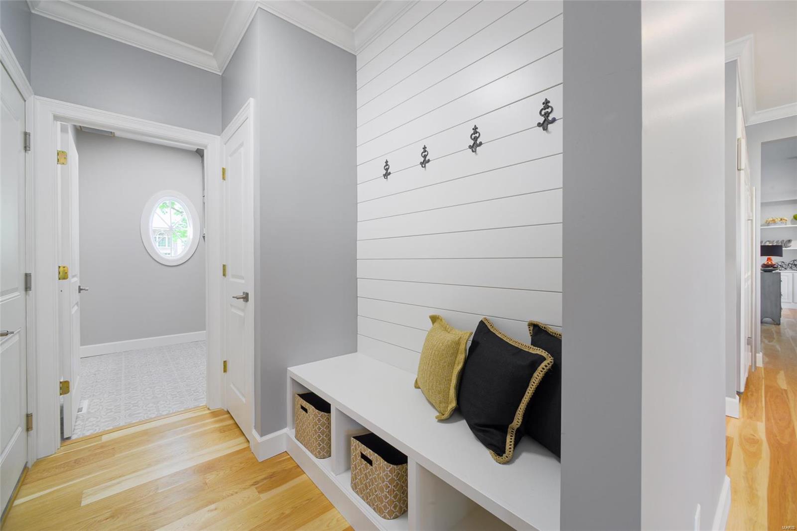 Countryside In Des Peres - Residential