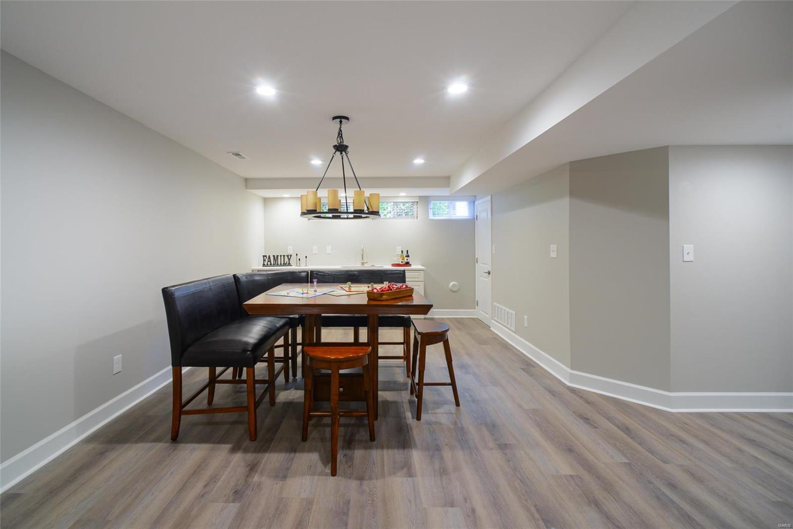 Countryside In Des Peres - Residential