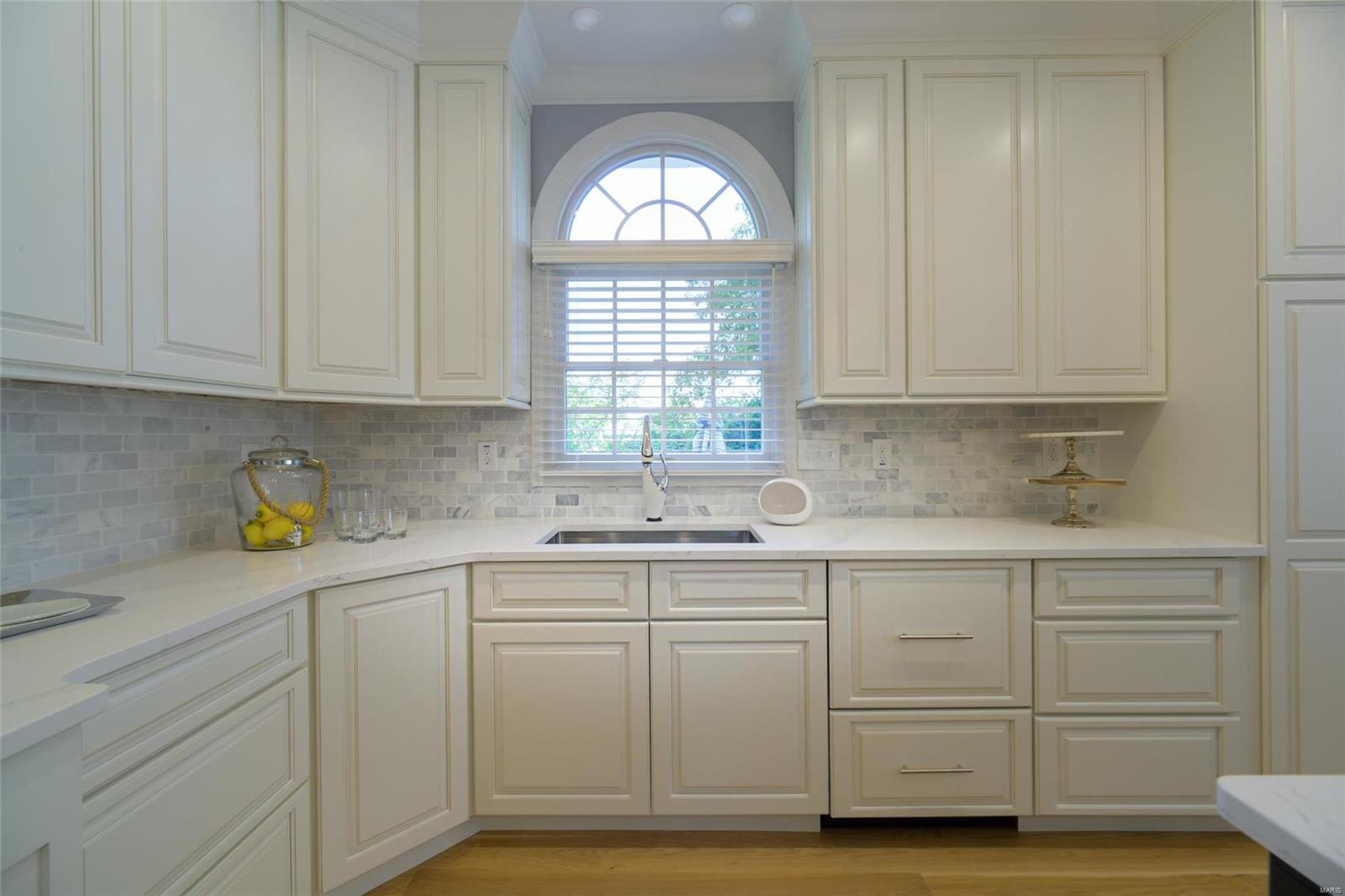 Countryside In Des Peres - Residential