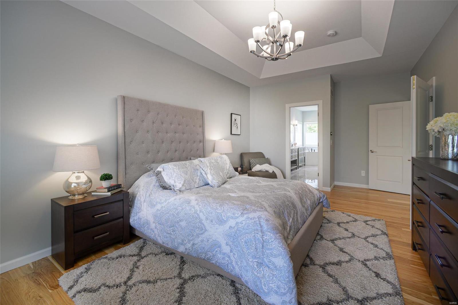 Countryside In Des Peres - Residential