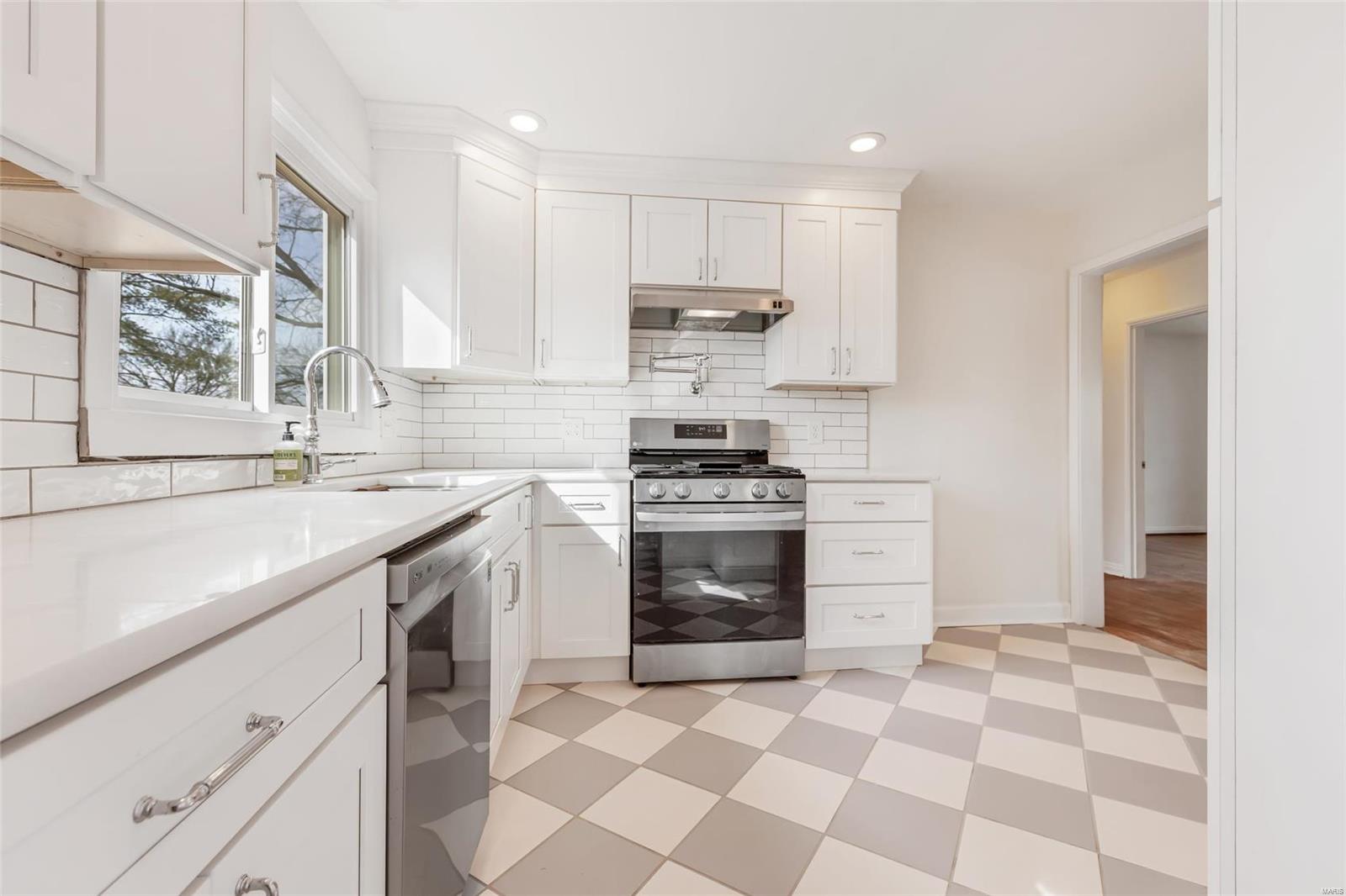 Webster Ridge 12 - Residential