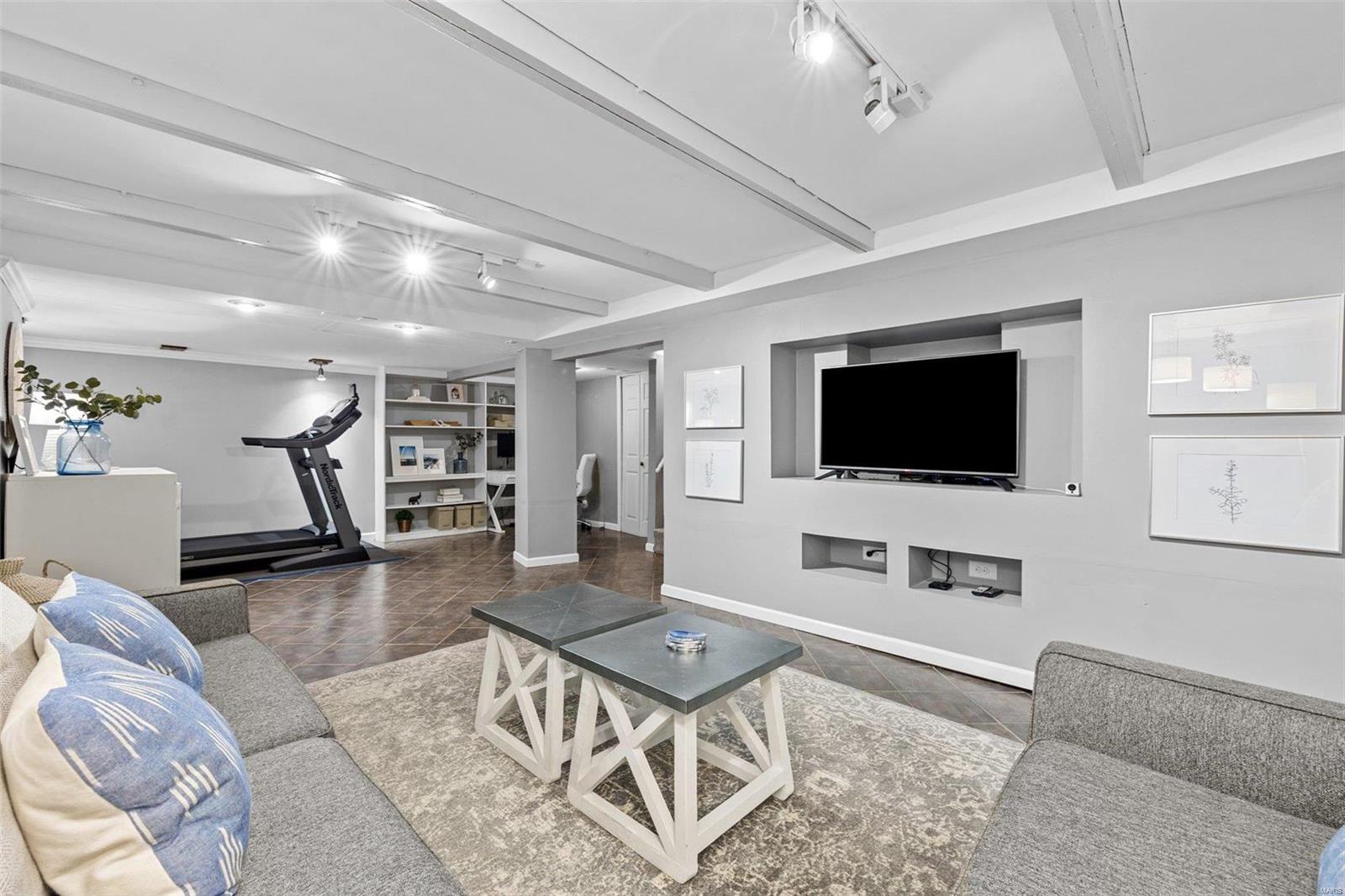 Corona Park - Residential