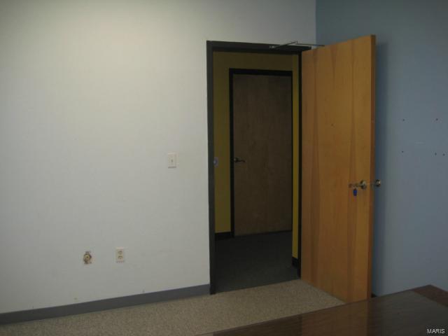 WELLS - Commercial Lease