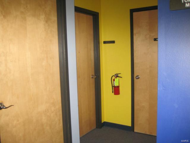 WELLS - Commercial Lease