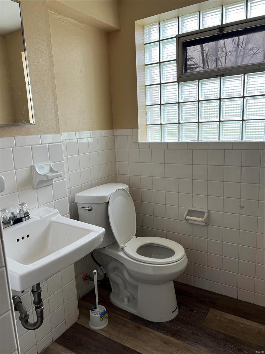 Parkview Manor 2 - Residential