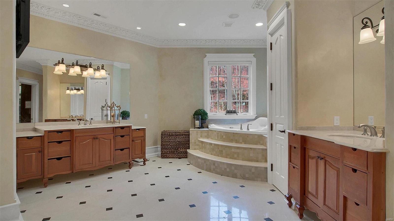 Brookhollow - Residential