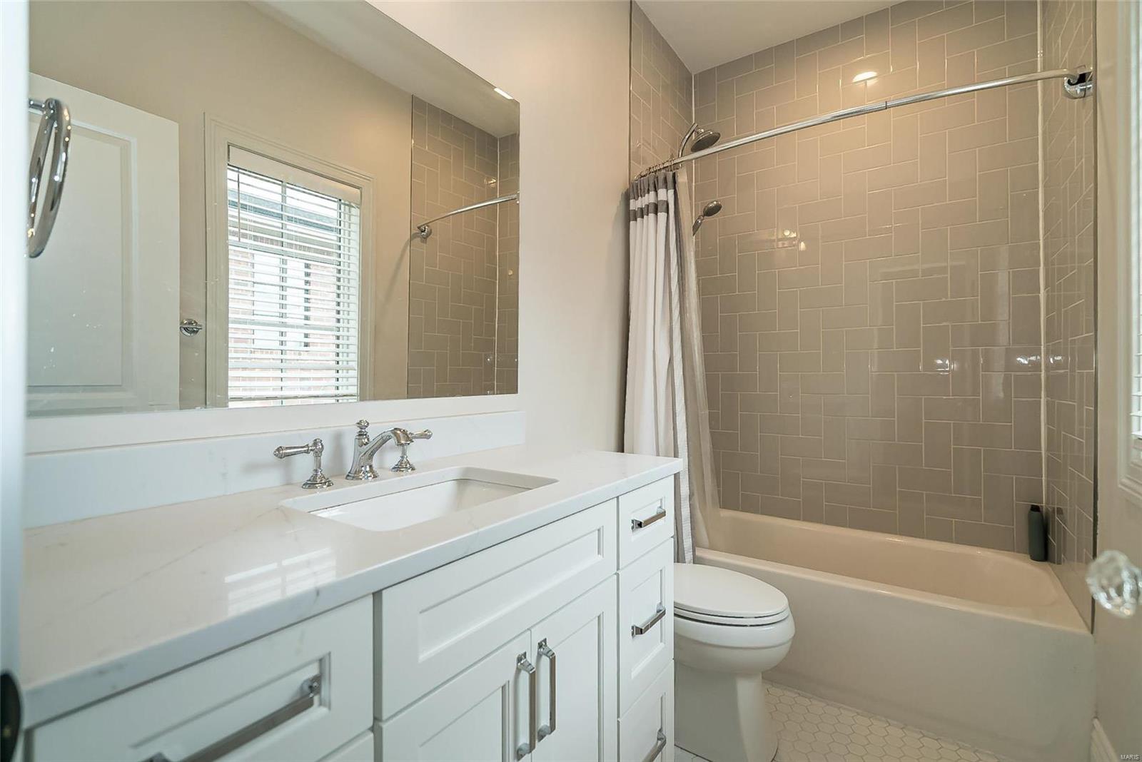 Clayton Gardens - Residential