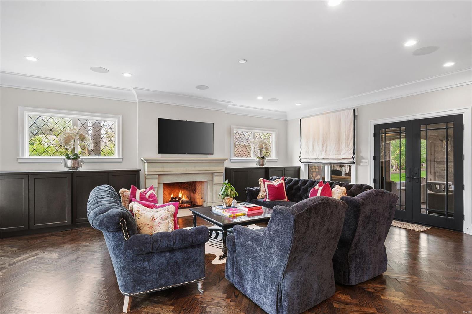 Lake Forest - Residential