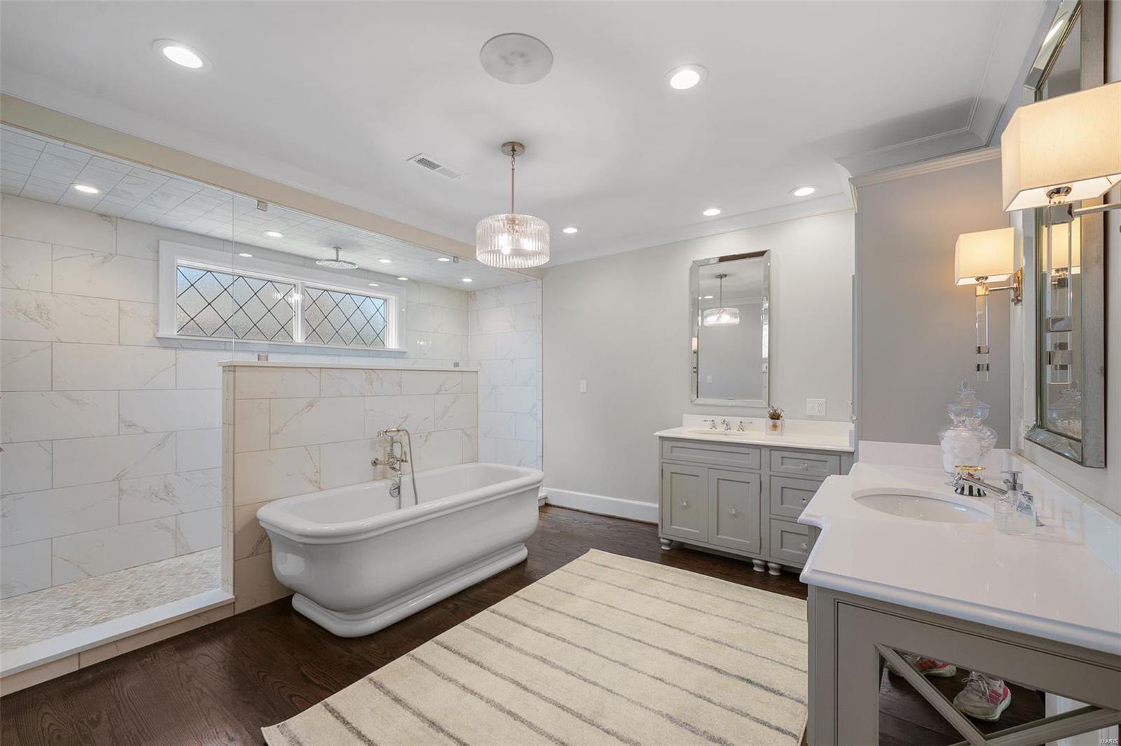 Lake Forest - Residential